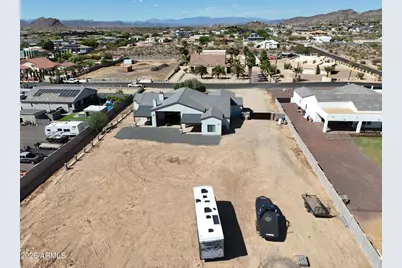 9341 W Buckskin Trail, Peoria, AZ 85383 - Photo 5