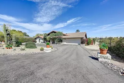 9033 E Lazywood Place, Carefree, AZ 85377 - Photo 3