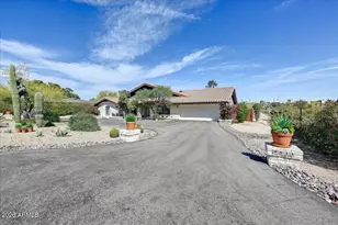 9033 E Lazywood Pl, Carefree, AZ 85377 - Photo 3