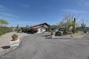 9033 E Lazywood Pl, Carefree, AZ 85377 - Photo 5