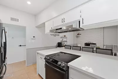 1404 E Bishop Drive, Tempe, AZ 85282 - Photo 9