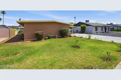 1404 E Bishop Drive, Tempe, AZ 85282 - Photo 3