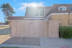 8446 N 34th Dr, Phoenix, AZ 85051 - Photo 5