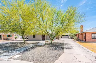 3031 N 17th Dr, Phoenix, AZ 85015 - Photo 1