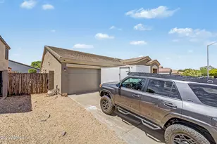 8365 W Berridge Ln, Glendale, AZ 85305 - Photo 3