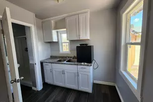 9028 North 11th St, Phoenix, AZ 85020 - Photo 3