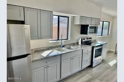 453 W University Drive, Mesa, AZ 85201 - Photo 5