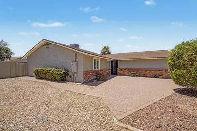 717 W Datil Avenue, Apache Junction, AZ 85120 - Photo 1