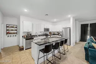 10610 W Encinas Ln, Tolleson, AZ 85353 - Photo 11