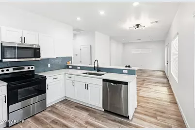 4202 N 10th Street #4, Phoenix, AZ 85014 - Photo 13