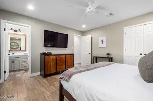8225 E Minnezona Ave, Scottsdale, AZ 85251 - Photo 15