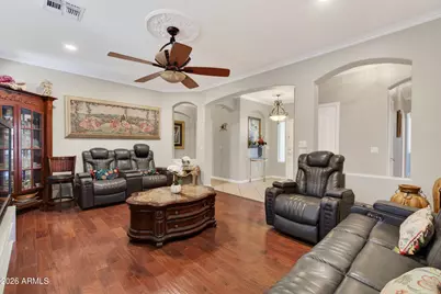 8629 W Jenan Drive, Peoria, AZ 85345 - Photo 3