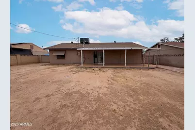 4636 N 67th Avenue, Phoenix, AZ 85033 - Photo 5