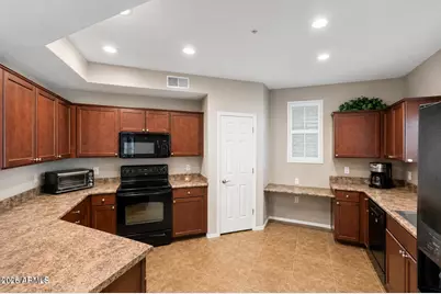 14575 W Mountain View Boulevard #612, Surprise, AZ 85374 - Photo 3