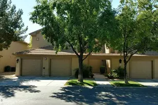 7401 W Arrowhead Clubhouse Dr, Glendale, AZ 85308 - Photo 1
