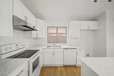 8340 W Stella Way, Glendale, AZ 85305 - Photo 9