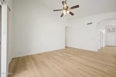 8340 W Stella Way, Glendale, AZ 85305 - Photo 7
