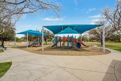 8340 W Stella Way, Glendale, AZ 85305 - Photo 33