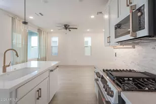 2771 S Chippewa Dr, Chandler, AZ 85286 - Photo 7