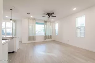 2771 S Chippewa Dr, Chandler, AZ 85286 - Photo 11