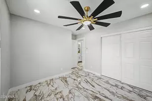 528 W Mohawk Ln, Phoenix, AZ 85027 - Photo 27