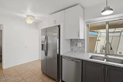 13628 N 110th Avenue, Sun City, AZ 85351 - Photo 9