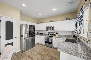 3675 S Joshua Tree Ln, Gilbert, AZ 85297 - Photo 7