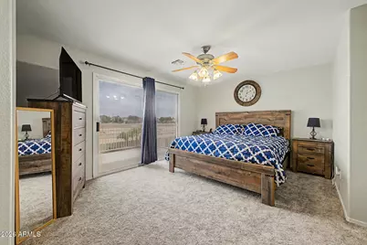 3675 S Joshua Tree Lane, Gilbert, AZ 85297 - Photo 5