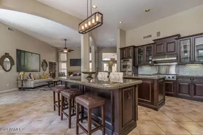 6101 E Campo Bello Drive, Scottsdale, AZ 85254 - Photo 9
