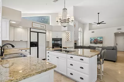 10038 E Corrine Drive, Scottsdale, AZ 85260 - Photo 13