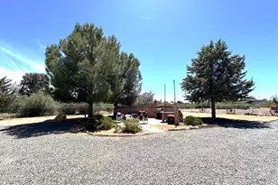 16329 S Red Rock Ln, Mayer, AZ 86333 - Photo 9