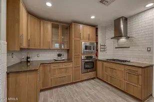 705 W Wilshire Dr, Phoenix, AZ 85007 - Photo 7