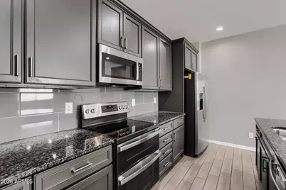 18050 W Elizabeth Avenue, Goodyear, AZ 85338 - Photo 9