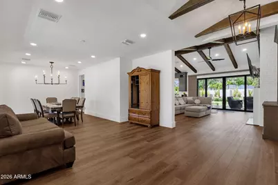 5714 E Lafayette Boulevard, Phoenix, AZ 85018 - Photo 5