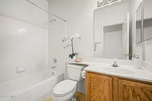 7576 S Jentilly Ln, Tempe, AZ 85283 - Photo 21