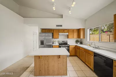 7576 S Jentilly Lane, Tempe, AZ 85283 - Photo 7