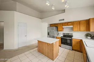 7576 S Jentilly Ln, Tempe, AZ 85283 - Photo 7