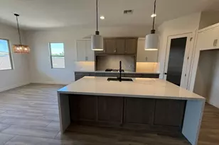 7409 W St Moritz Ln, Peoria, AZ 85381 - Photo 7