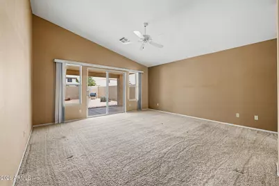 8930 W Custer Lane, Peoria, AZ 85381 - Photo 13