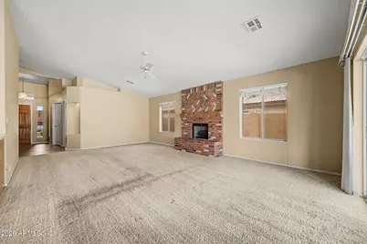 8930 W Custer Lane, Peoria, AZ 85381 - Photo 5