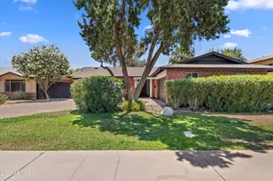 8407 E Bonnie Rose Ave, Scottsdale, AZ 85250 - Photo 29