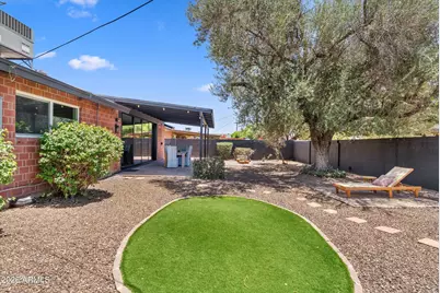 8407 E Bonnie Rose Avenue, Scottsdale, AZ 85250 - Photo 27