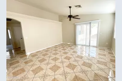 8930 W Catalina Drive, Phoenix, AZ 85037 - Photo 7