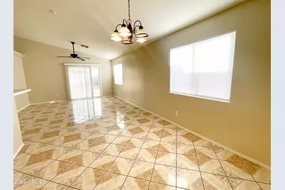 8930 W Catalina Drive, Phoenix, AZ 85037 - Photo 5