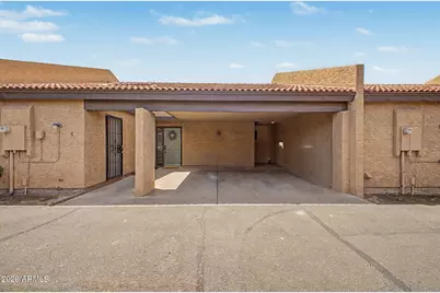 3033 N 37th Street #6, Phoenix, AZ 85018 - Photo 1