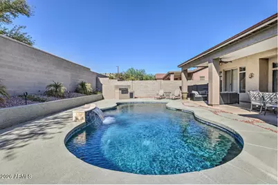 17977 W Hubbard Drive, Goodyear, AZ 85338 - Photo 31