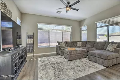 17977 W Hubbard Drive, Goodyear, AZ 85338 - Photo 5