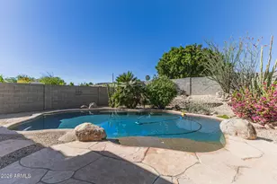 6610 W Range Mule Dr, Phoenix, AZ 85083 - Photo 27