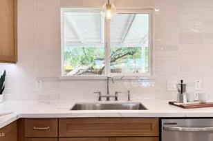 3737 E Karen Dr, Phoenix, AZ 85032 - Photo 9