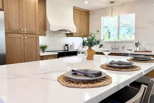 3737 E Karen Dr, Phoenix, AZ 85032 - Photo 9